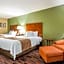 Quality Inn & Suites near Robins Air Force Base