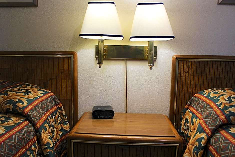 Starlite Motel