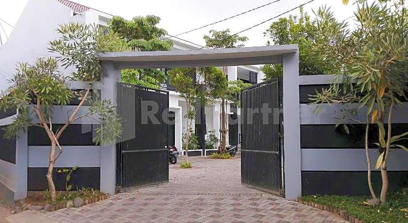 Khayrizsan Premium Mitra RedDoorz