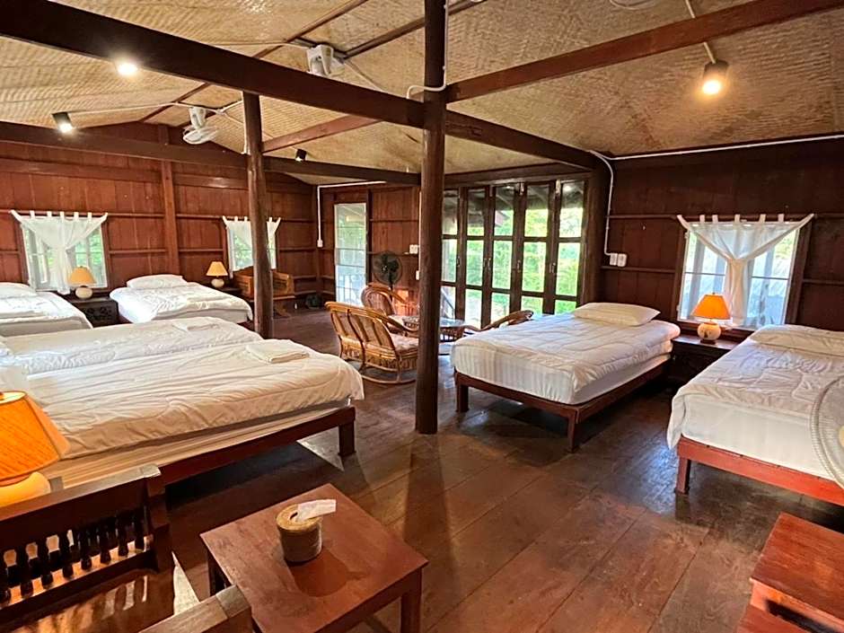Brown House Chiangdao