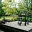 Dunadry Hotel And Gardens
