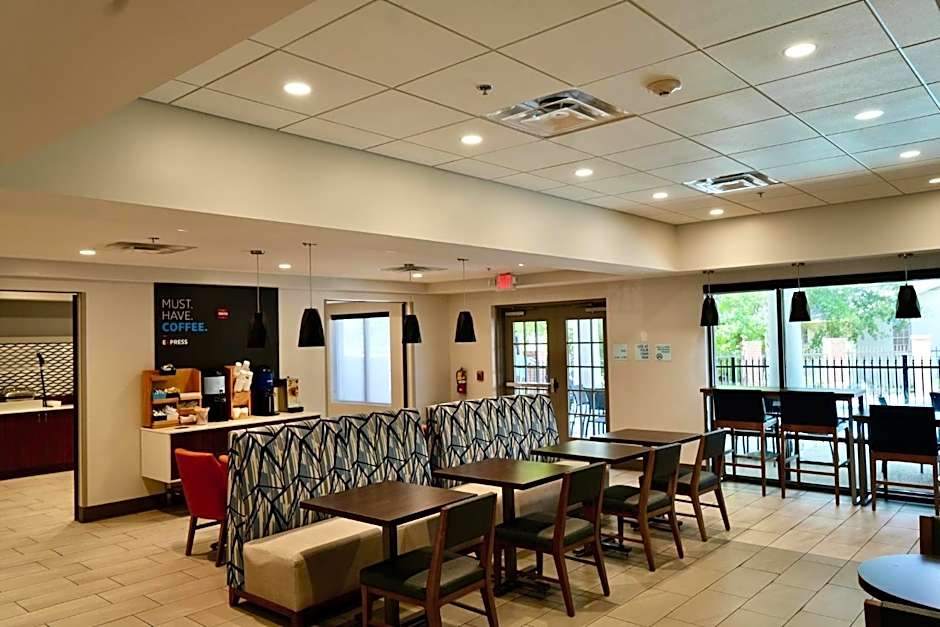 Holiday Inn Express Hotel & Suites Jackson - Flowood By IHG
