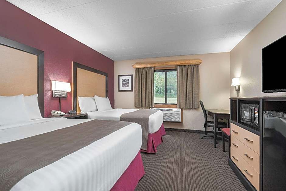 AmericInn by Wyndham Detroit Lakes