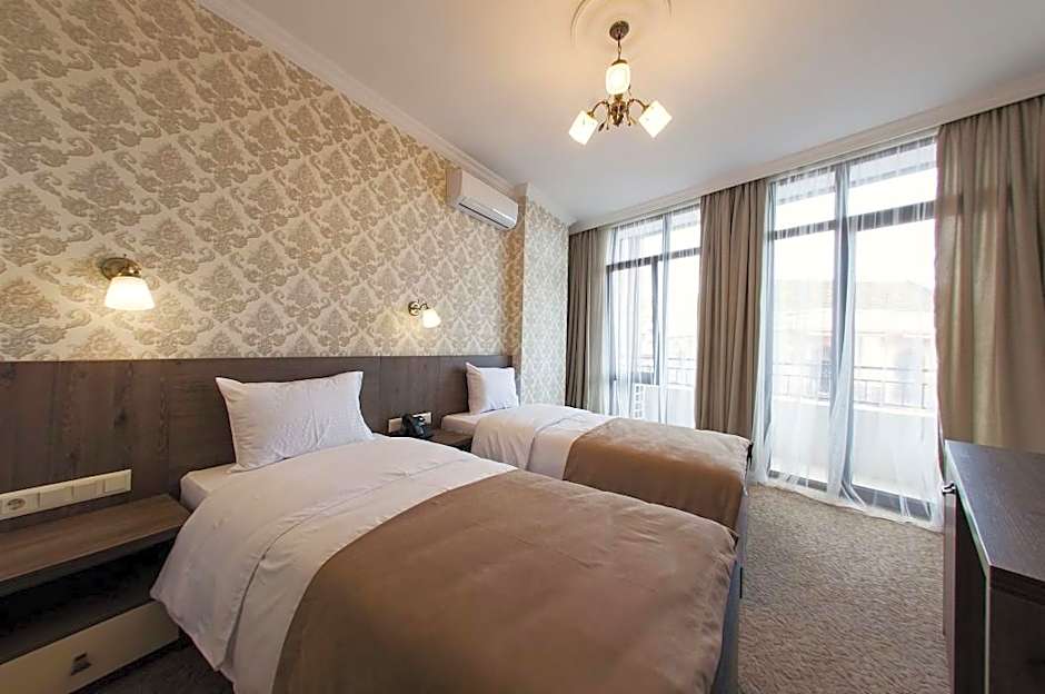 Old Garden Hotel Batumi