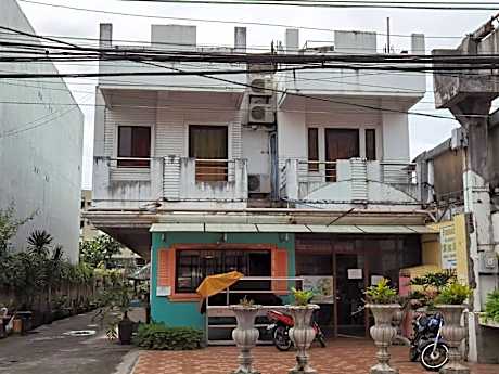 Domer Residencias Naga City