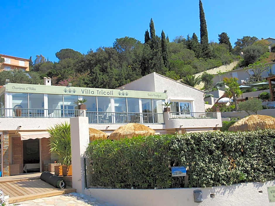 Villa Tricoli B&B avec Piscine