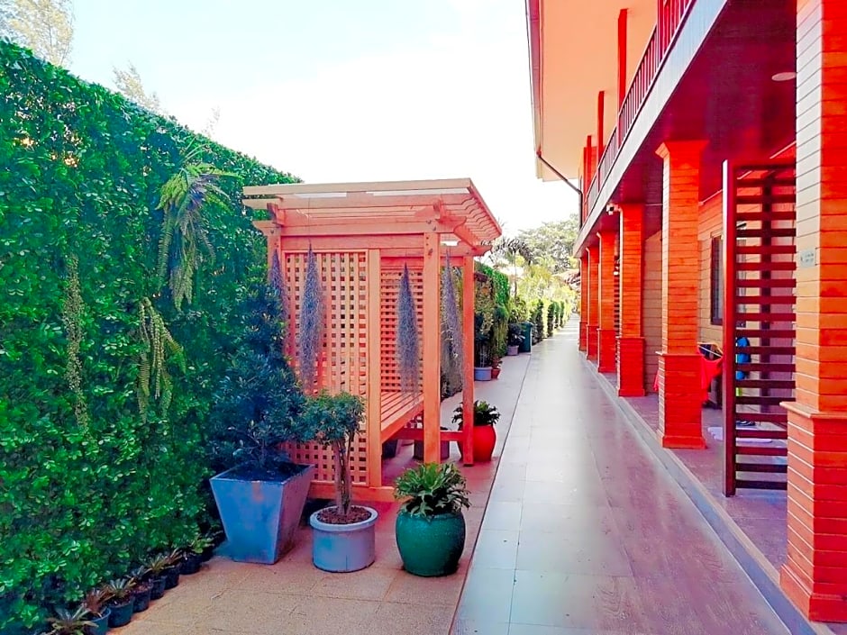 Charming Lipe Beach Resort