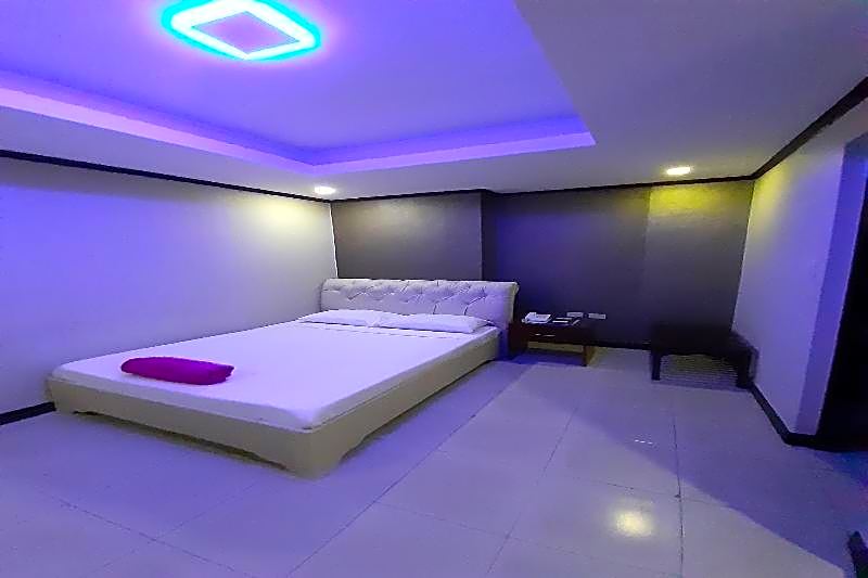 PJ INN HOTEL