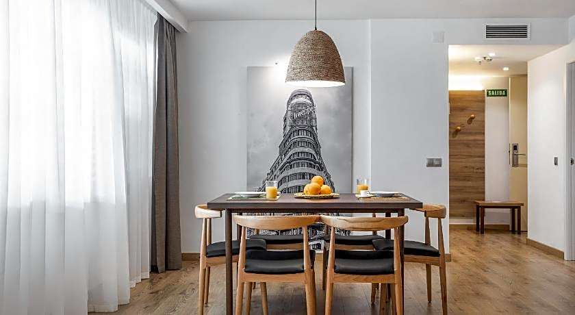 Apartmentos Eurobuilding 2