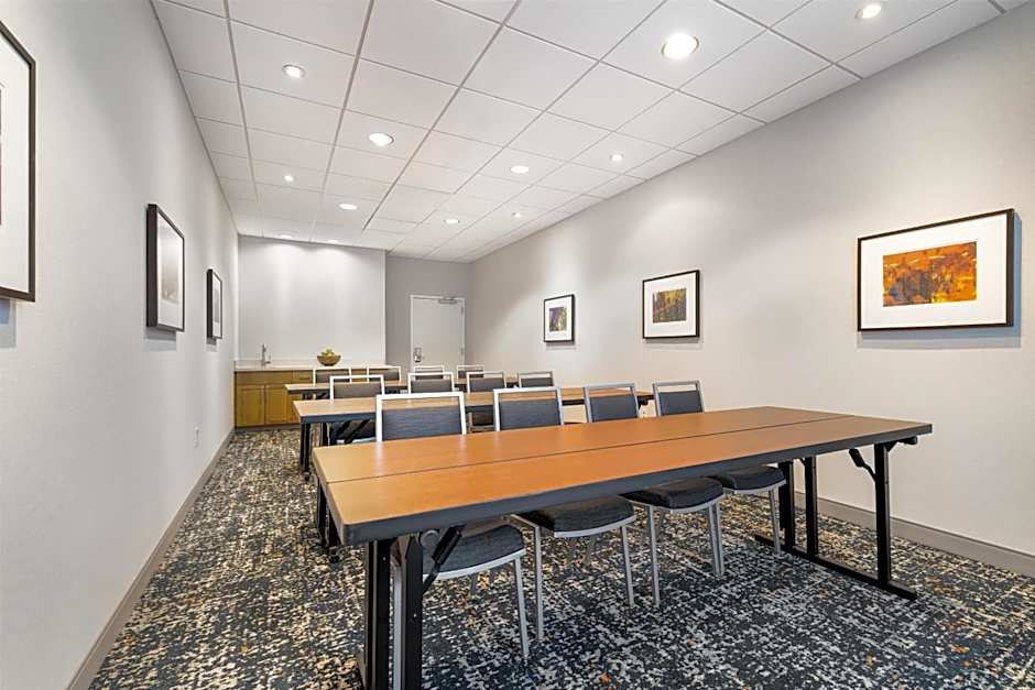 Hampton Inn & Suites Dallas/Plano-East