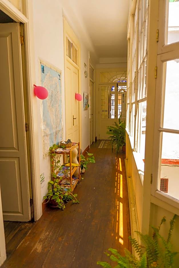 Hostel Albergue La Casa Encantada