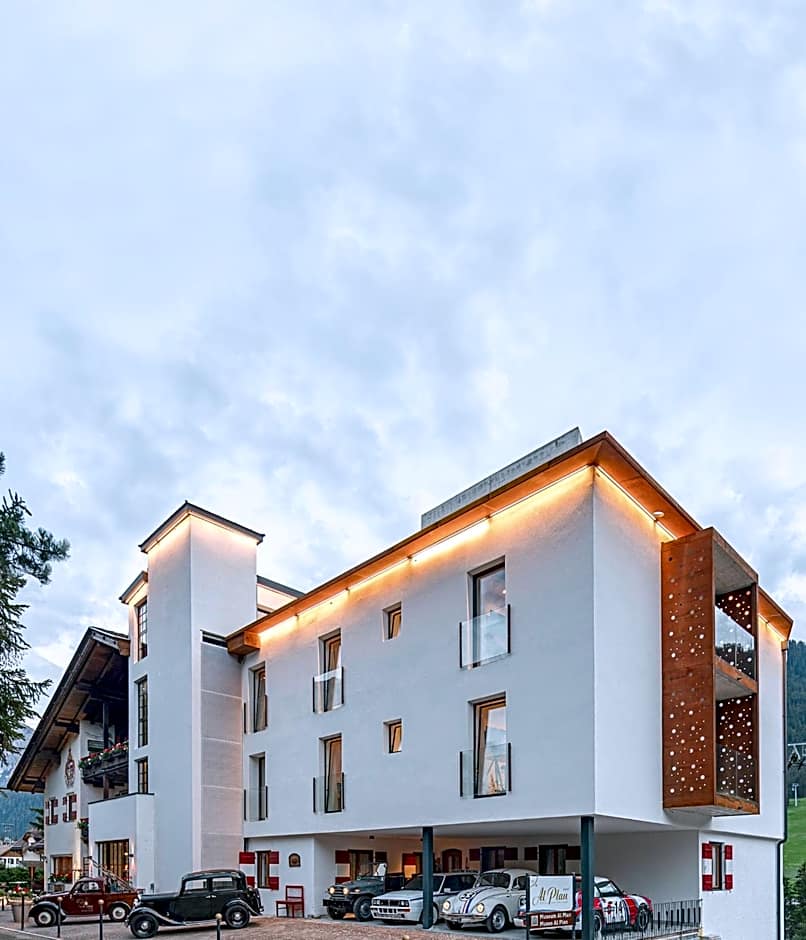 Al Plan, A mountain moving hotel