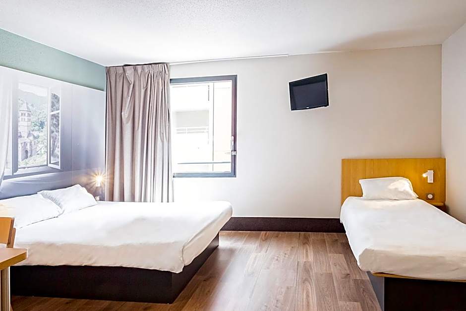 B&B HOTEL FREJUS Puget-sur-Argens