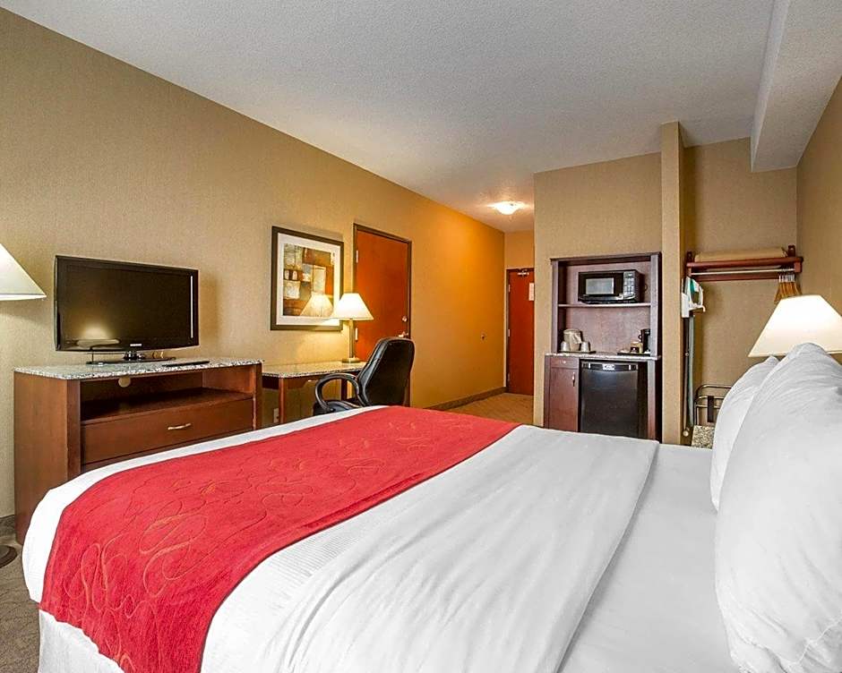 Comfort Inn & Suites Airdrie