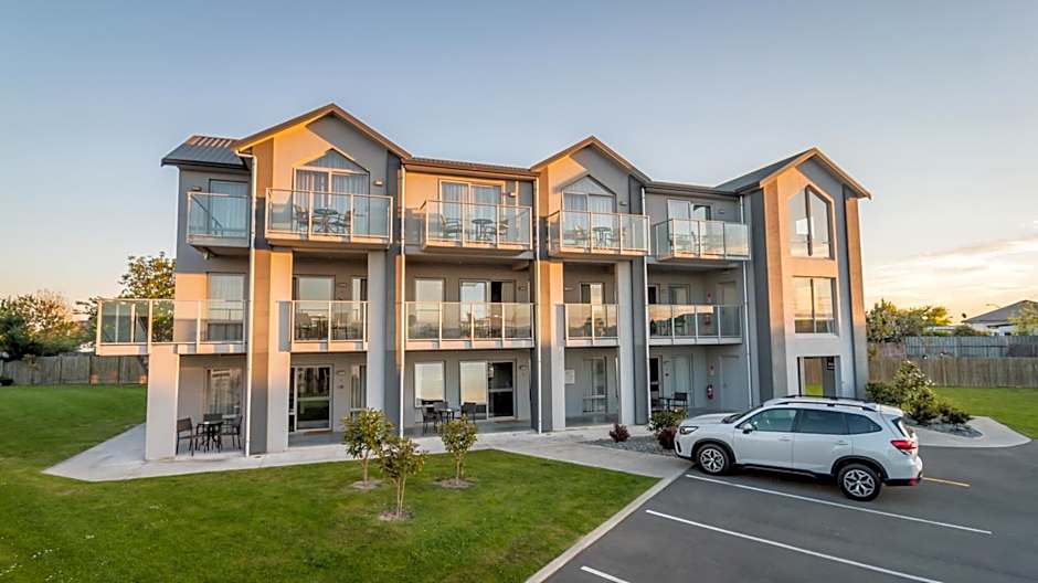 Coastal Ridge Apartments