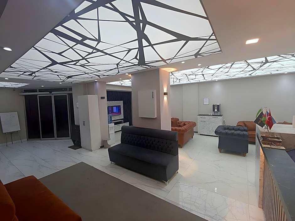 Peracity Hotel