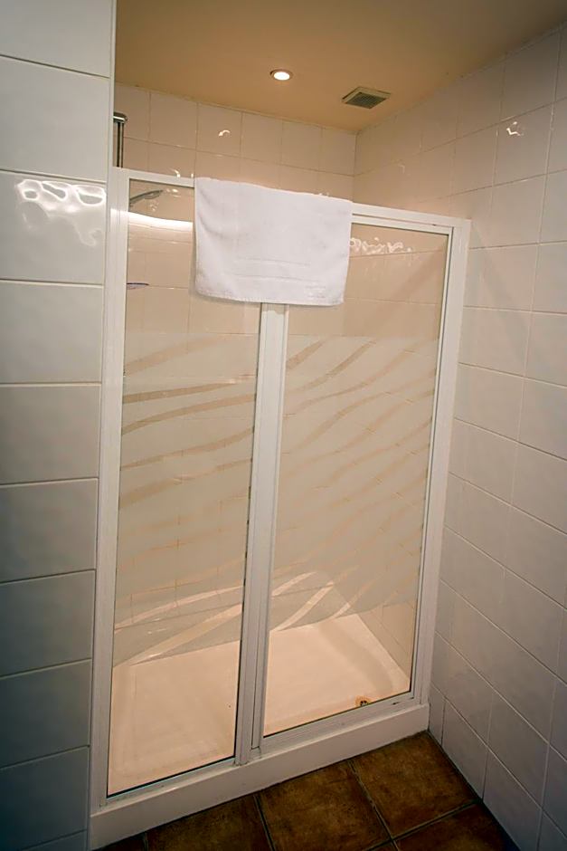 The Royal Arms Bed & Breakfast