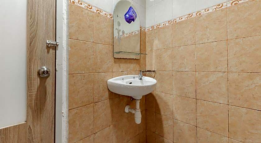 RedDoorz Syariah near Taman Bekapai 2