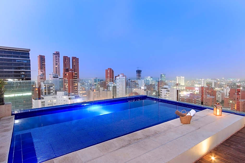 NH Collection Royal Smartsuites