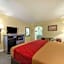 Econo Lodge San Marcos University Area