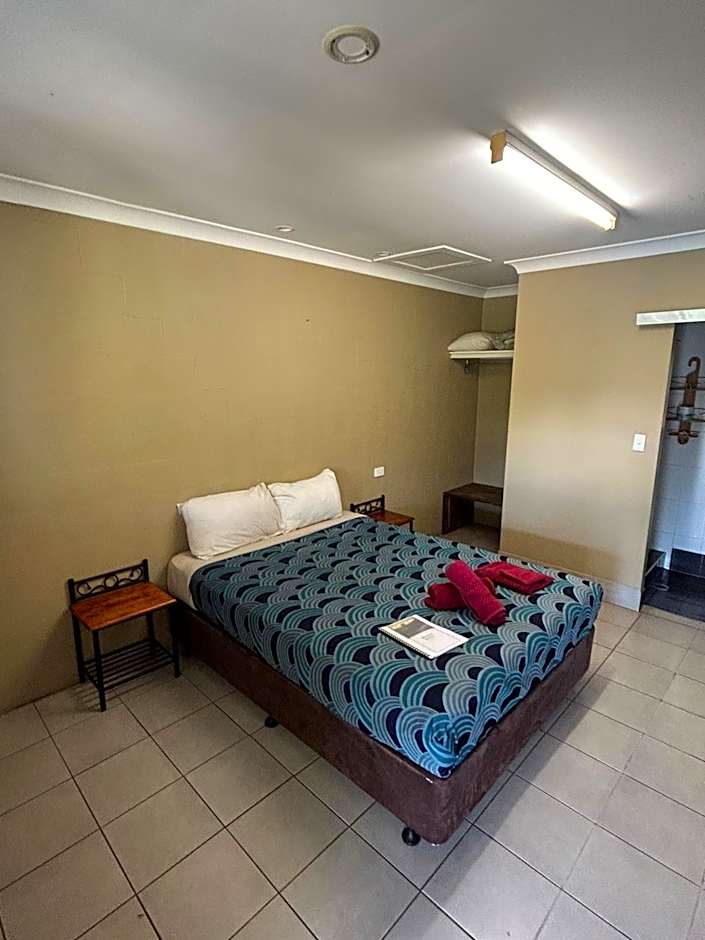 Photo 1 of 6 of Superior Queen Room