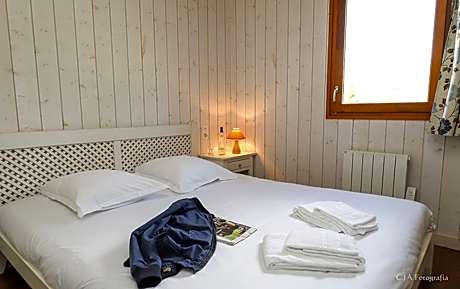 2 Bedroom chalet for 6 persons