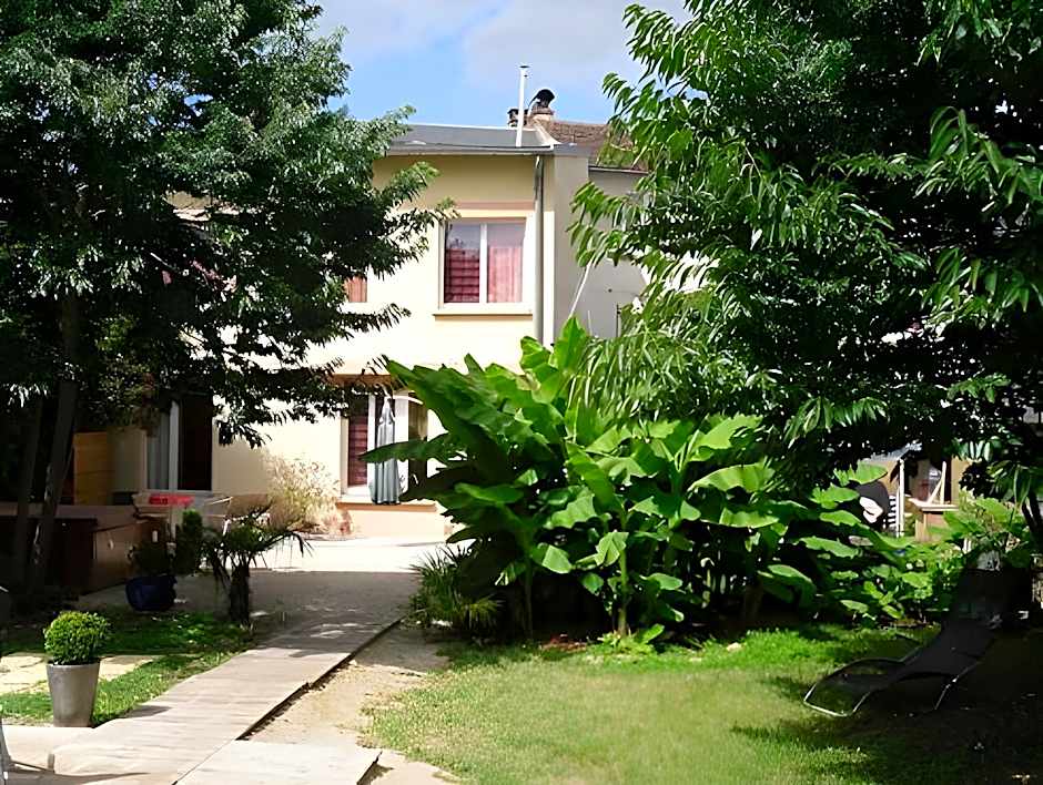Hotel Le P'tit Monde