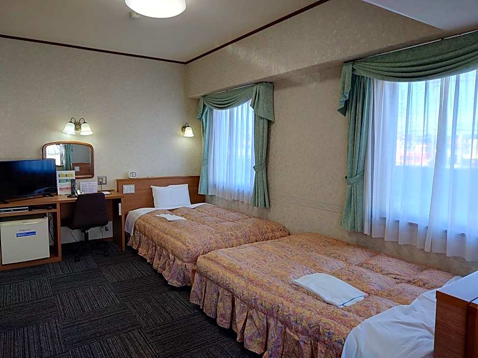 Hotel River Inn