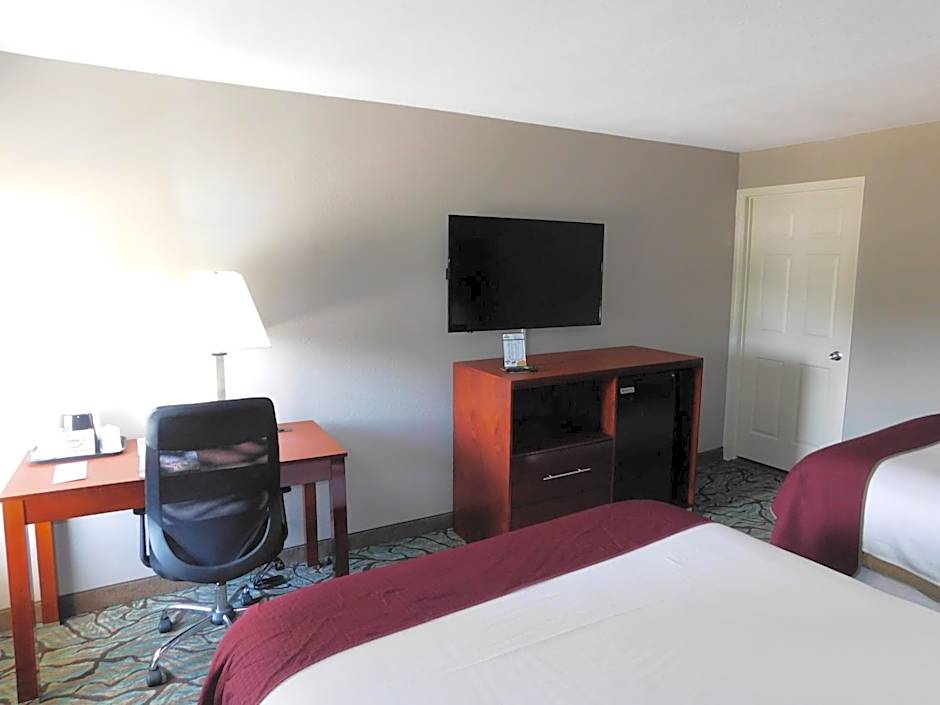 Days Inn by Wyndham Des Moines-West Clive