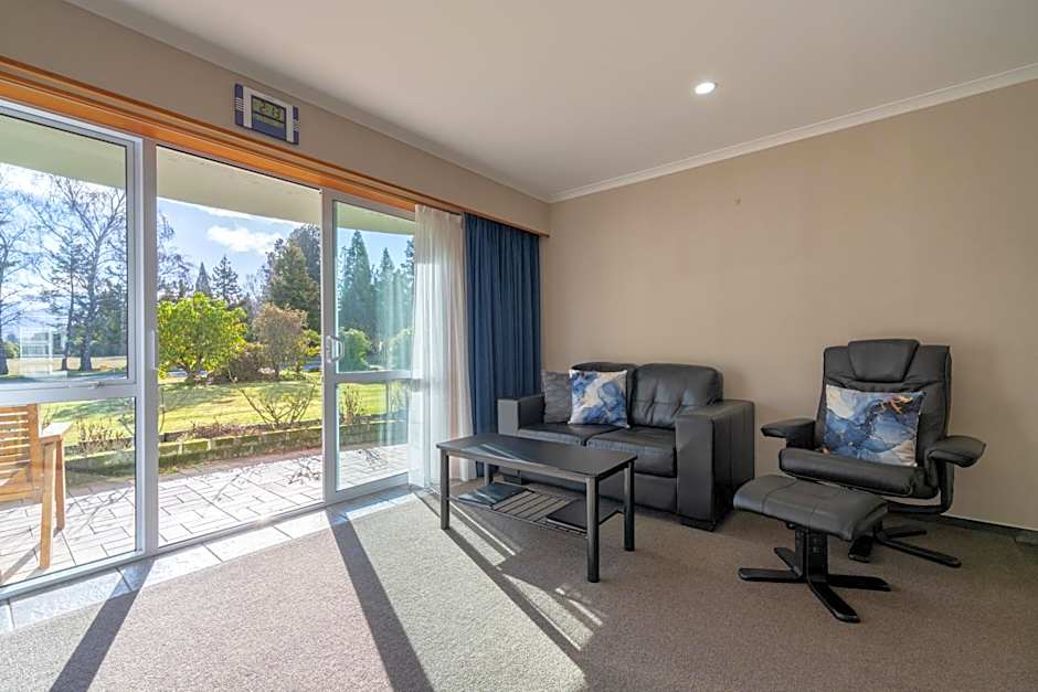 Parklands Motel & Apartments Te Anau