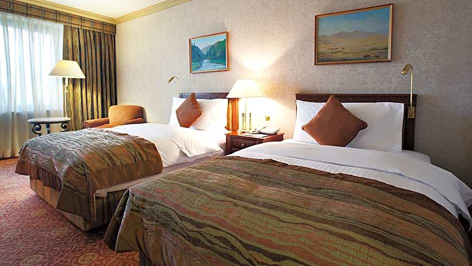 Photo 1 of 4 of Classic 2 Twin Beds, High Floor