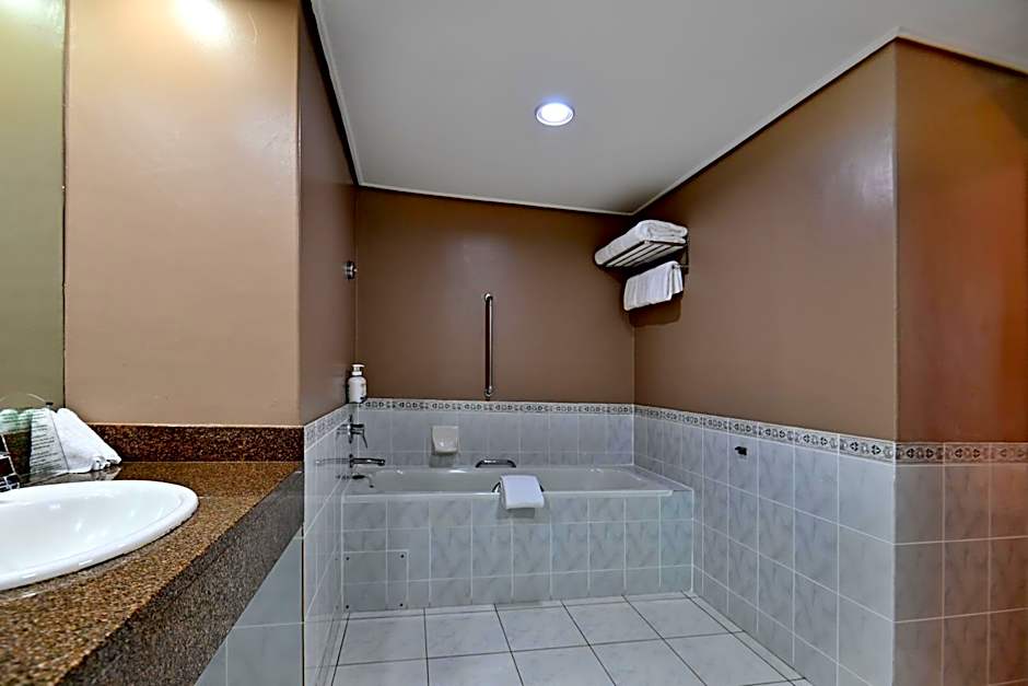 Holiday Inn Harare Hotel By IHG