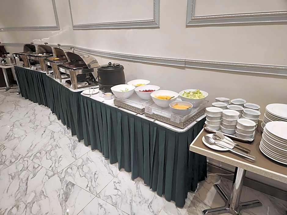 Ramada Hong Kong Grand View