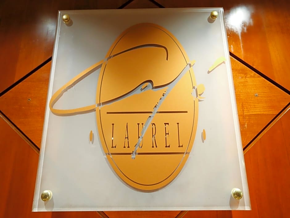 Evergreen Laurel Hotel