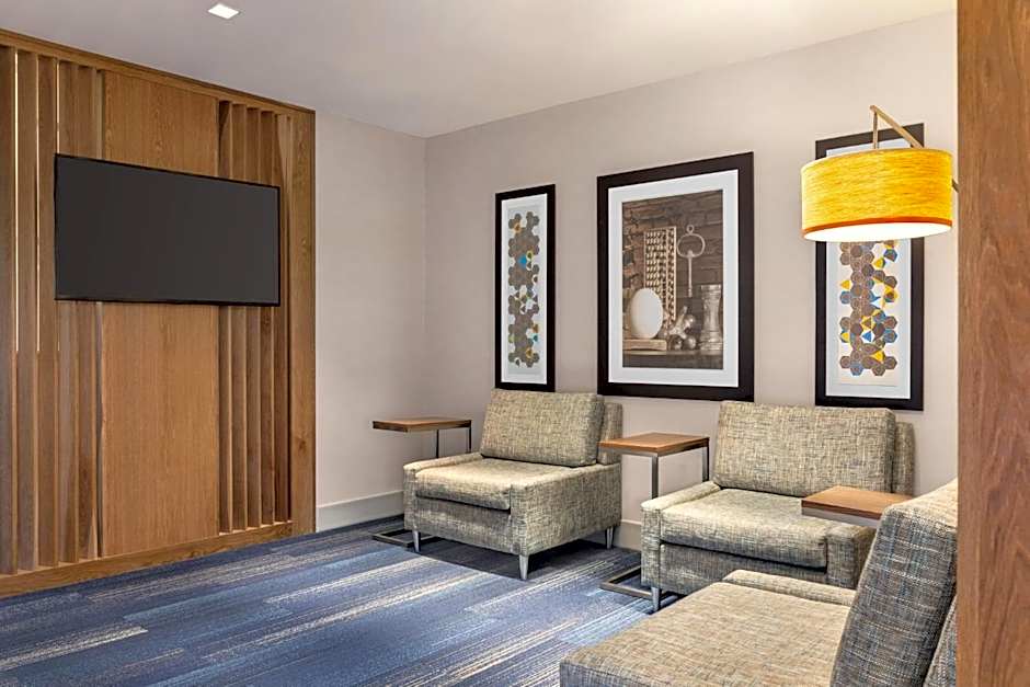 Holiday Inn Express Hotel & Suites Denver Airport By IHG