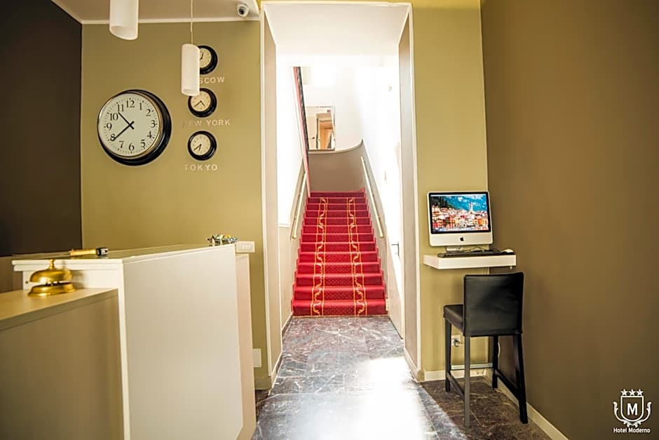 Hotel Moderno