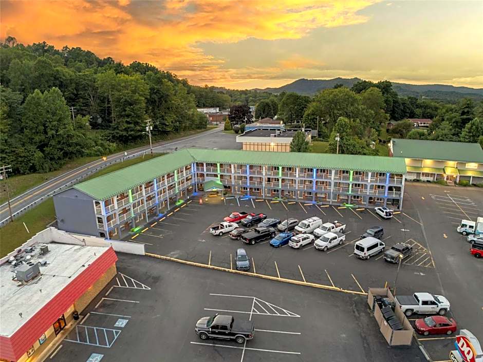 SureStay Hotel by Best Western Summersville