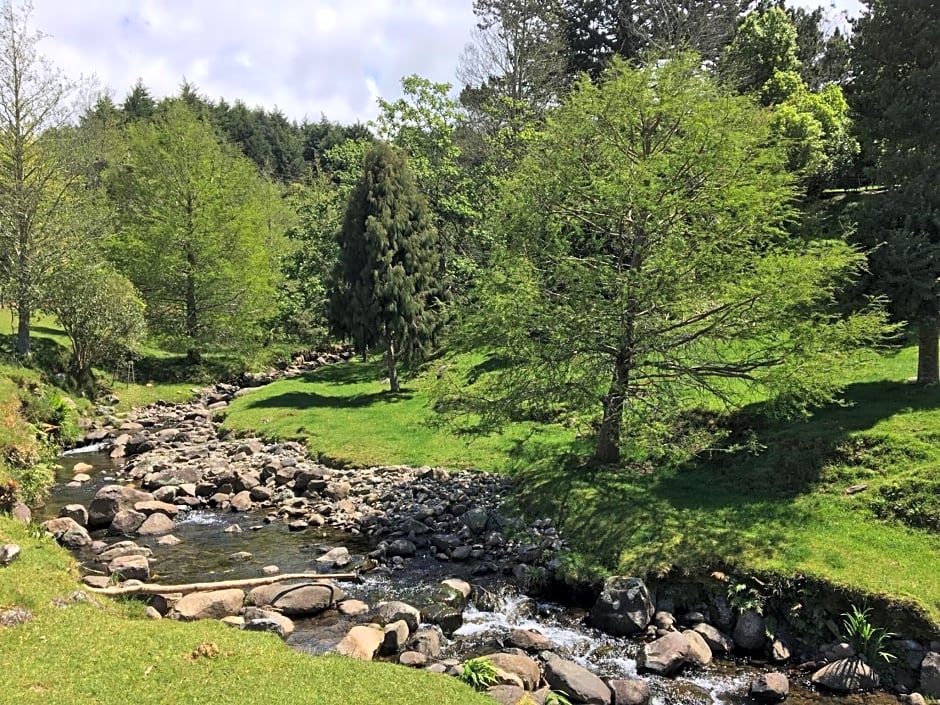 Beynon&Bolton’s Country Loft Escape