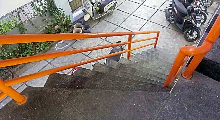 Hotel O Anggrek Homes Makassar