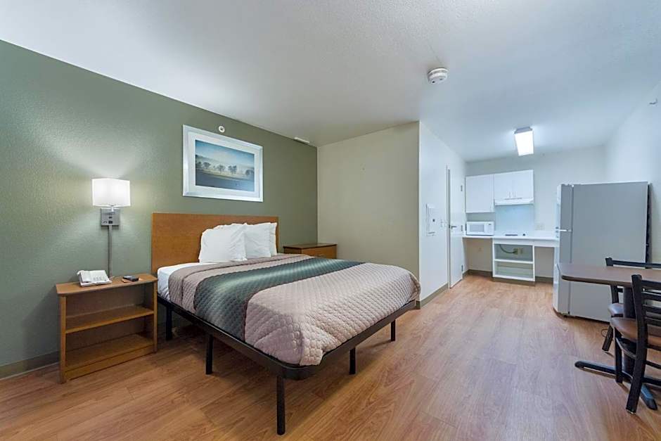 Hometowne Studios Dallas - Irving