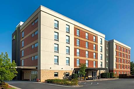 Home2 Suites by Hilton Greensboro Airport, NC
