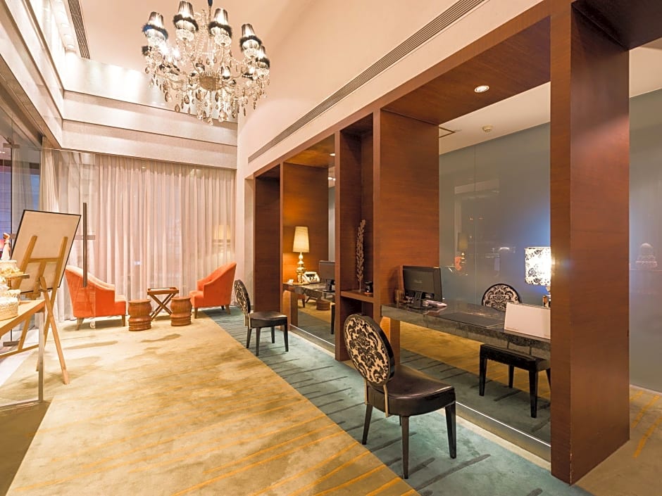 Royal Tulip Luxury Hotel Carat - Guangzhou