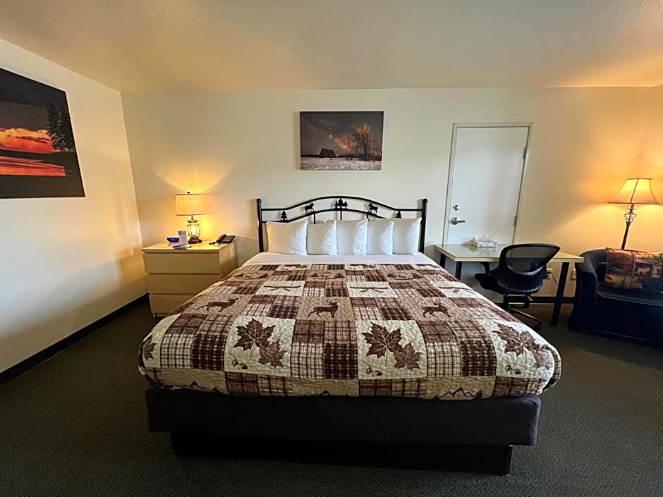 Antlers Inn