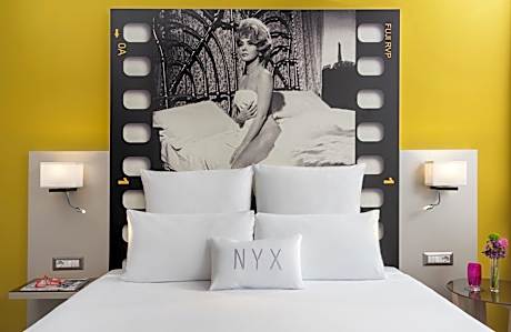 Junior Suite (2 Twin Beds)