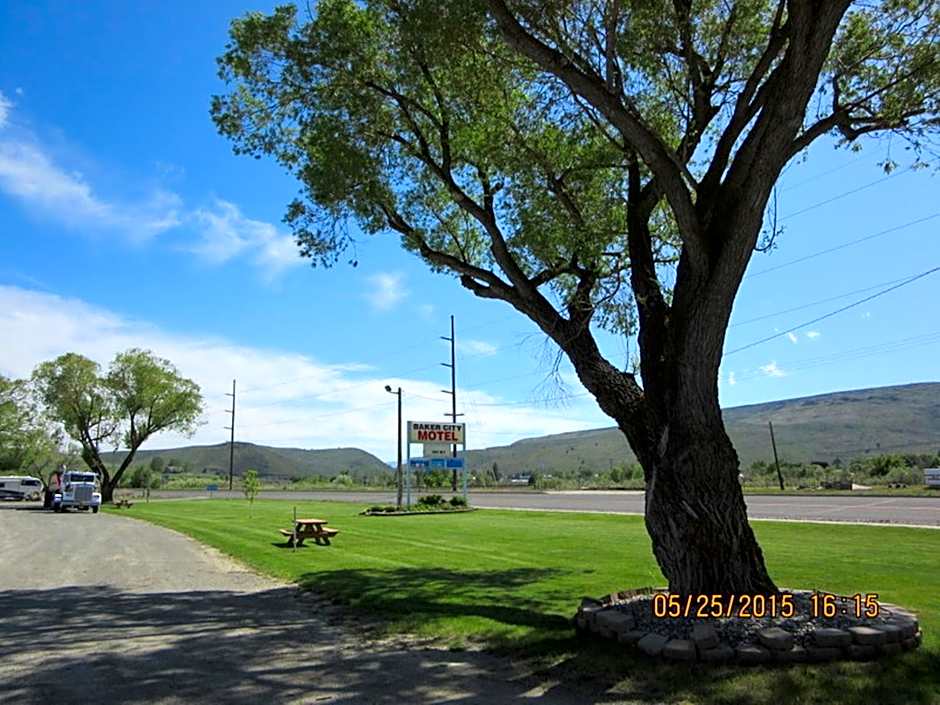 Baker City Motel & RV