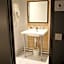 Orly Superior Hotel