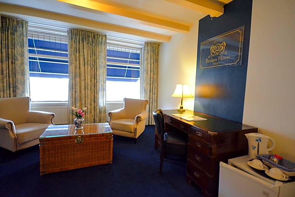 Hotel Bridges House Delft