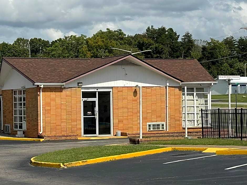 Travel Inn By OYO Danville US-29