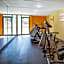 Econo Lodge Inn & Suites Norton - Wise South
