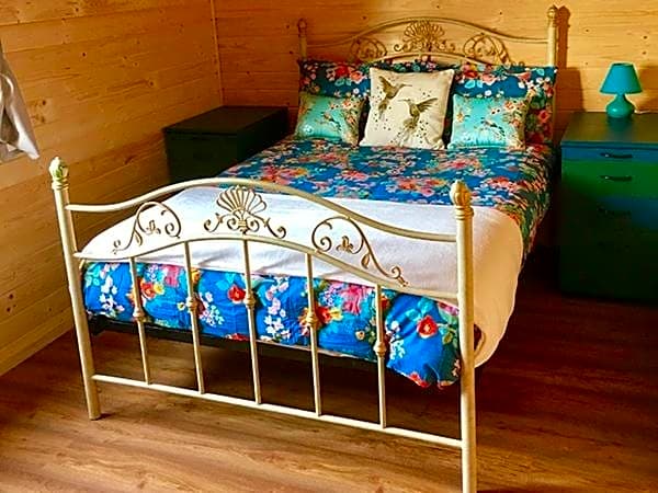 Lakeside Fishing Lodges